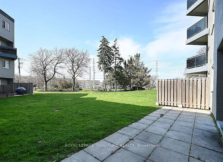 2001 Bonnymede Dr #22 — Photo 20