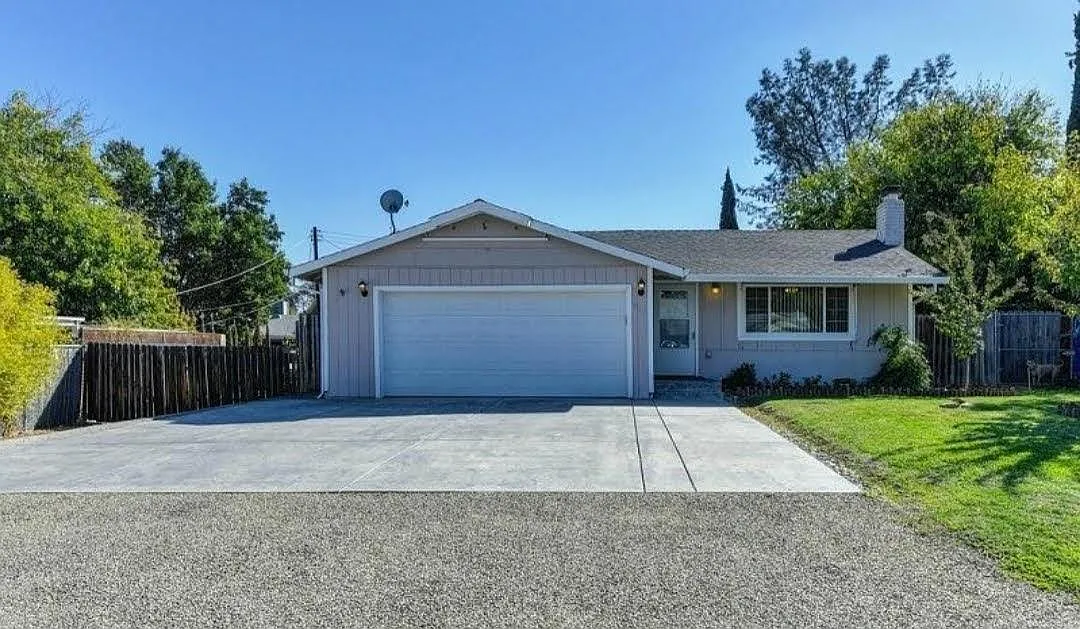 6906 Bali Ct photo 1