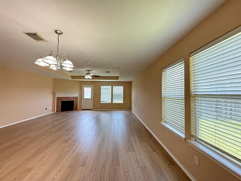 2623 Marble Manor Ln — Photo 8