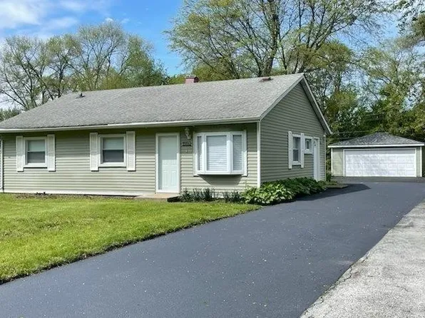 15352 Troy Ave, Markham, IL 60428