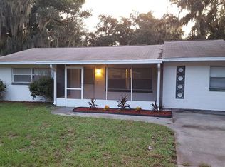 32205 Mark Ave, Tavares, FL 32778