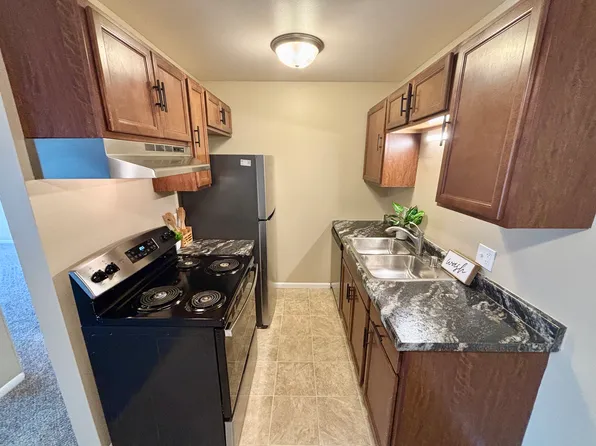 702 W Badger Rd, Madison, WI