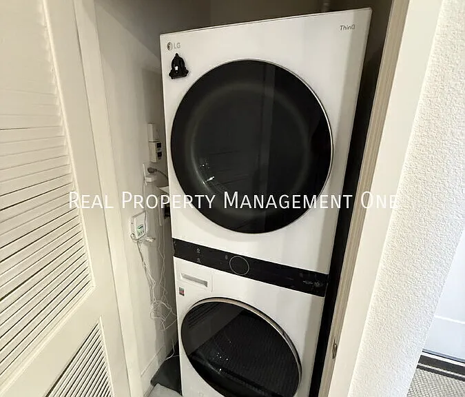 3512 Vision Cmn #310 — Photo 18