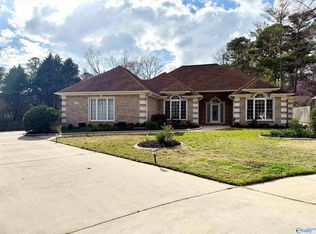 1701 Pinewood Dr NW, Huntsville, AL 35806