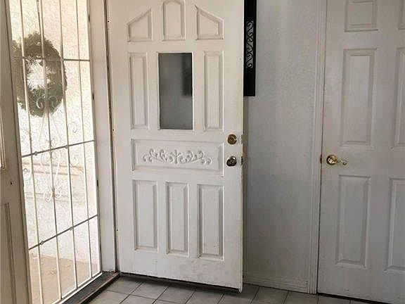 3rd image of 5370 Tierra Linda Dr
