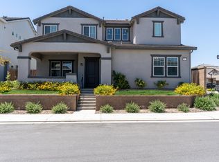 253 Peters Ln S, Madera, CA 93636