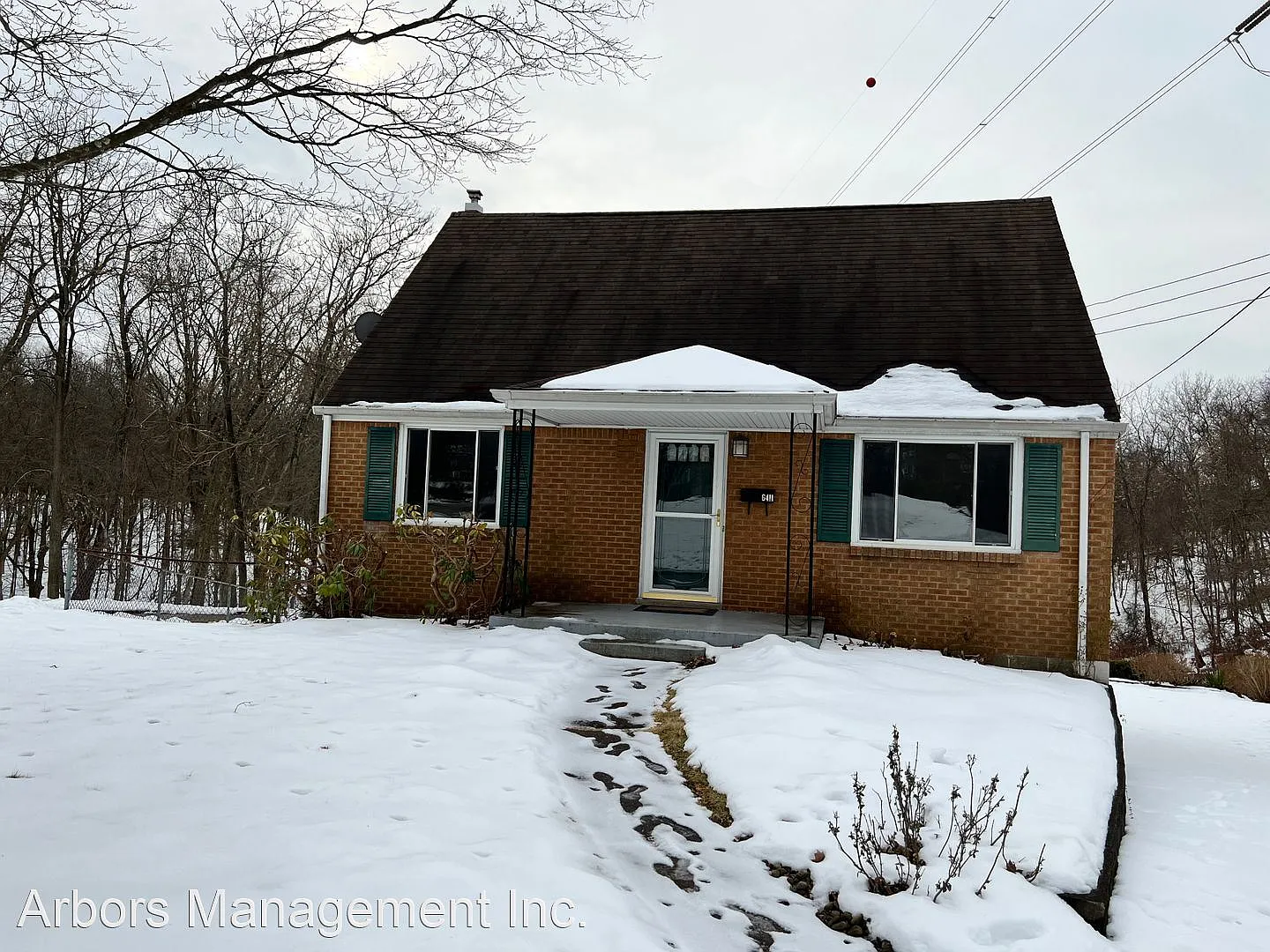 6411 Swan Dr photo 1