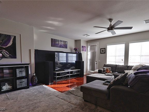 5th image of 8079 Retriever Ave