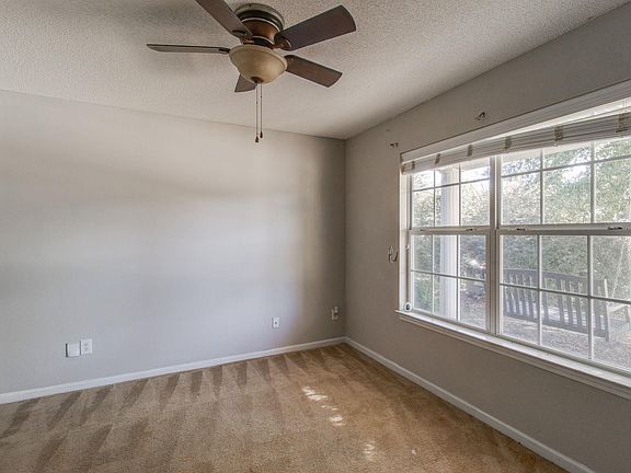 4th image of 114 Cogburn Rd
