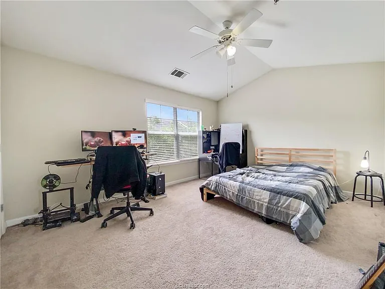 1725 Harvey Mitchell Pkwy S #1824 — Photo 5