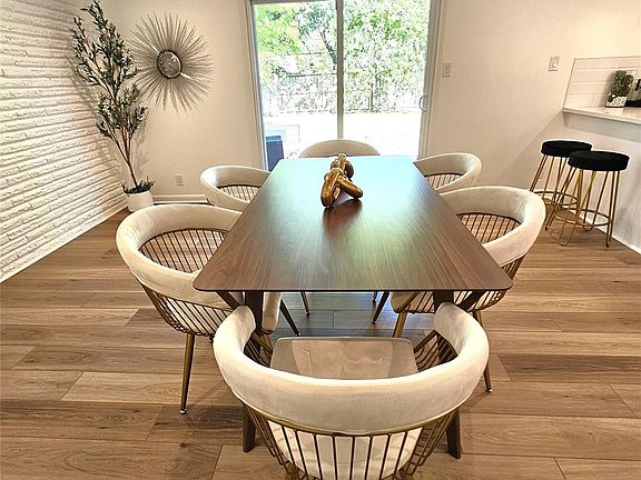 4th image of 10803 Chimney Rock Rd