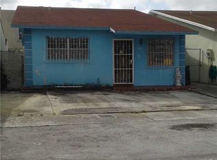 912 W 39th Pl, Hialeah, FL 33012