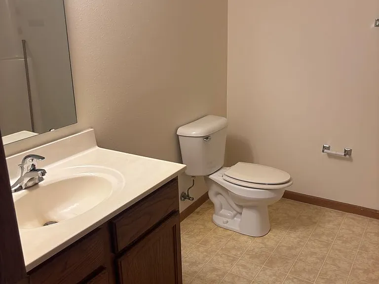 W1083 Lewis Ln — Photo 42
