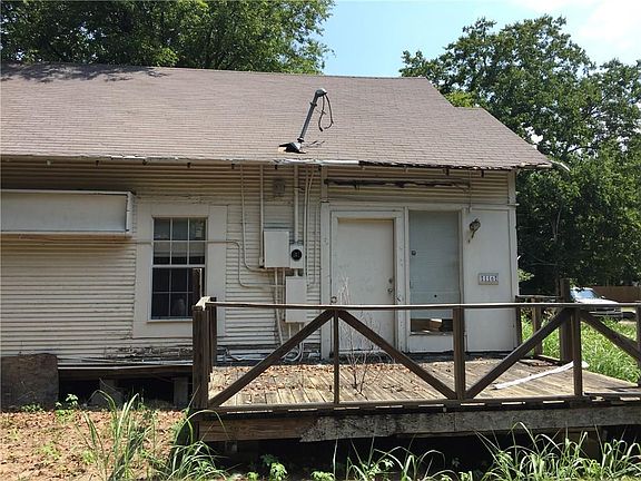 2nd image of 6209 Wild Briar St