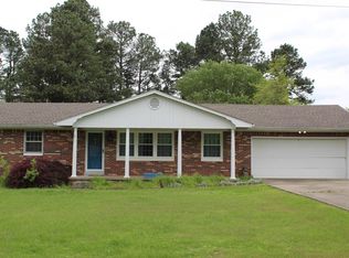 122 Lakeside Dr, Paducah, KY 42003