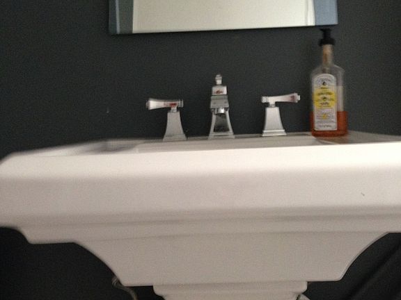 5th image of 113 1/2 N La Brea Ave APT 100