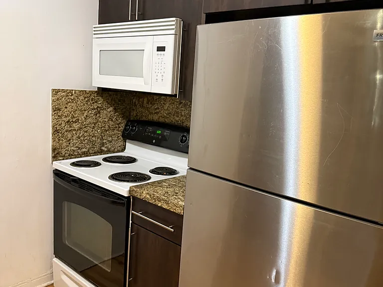 23 Majorca Ave #1 — Photo 4