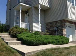 1406 Pondview Loop, Wappingers Falls, NY 12590