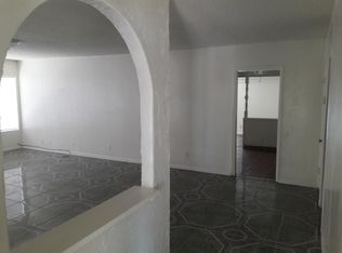 2201 Faye Ln, Bakersfield, CA 93304