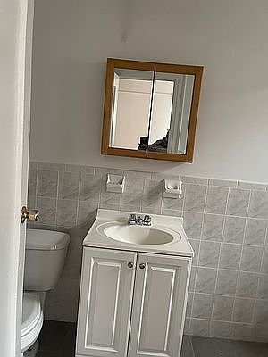 4th image of 11853 Metropolitan Ave Unit D9