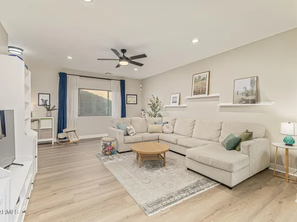 793 W TRELLIS Road, Queen Creek, AZ 85140