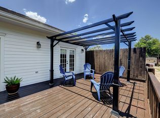 611 E 20th St, Houston, TX 77008
