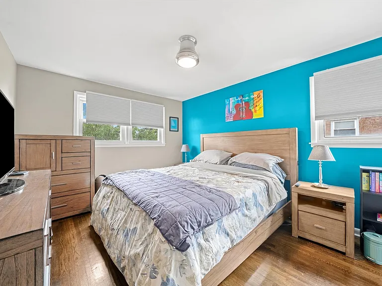 8819 N Wisner St #2 — Photo 9