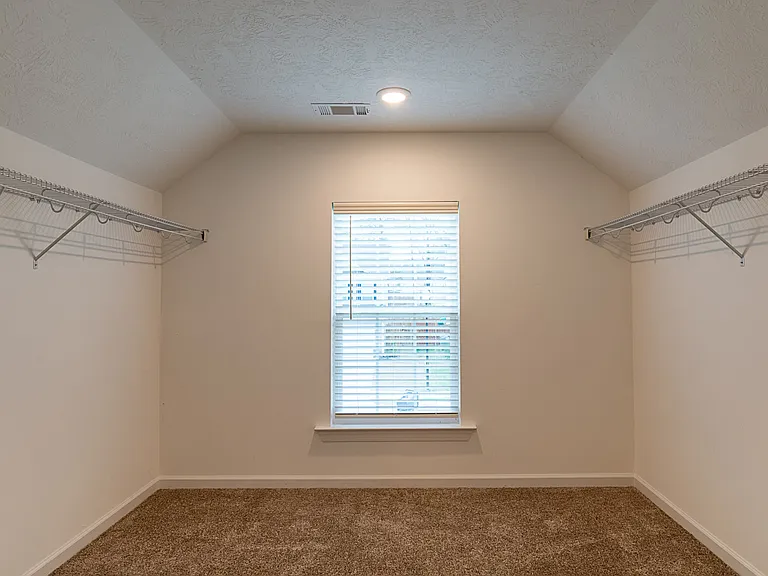 453 Arrowwood Dr — Photo 20