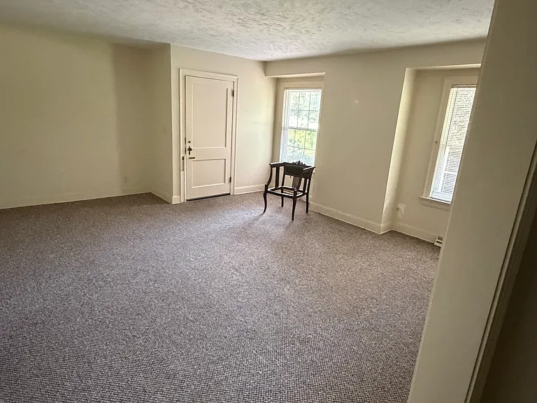 203 Glamorgan St #203 — Photo 14