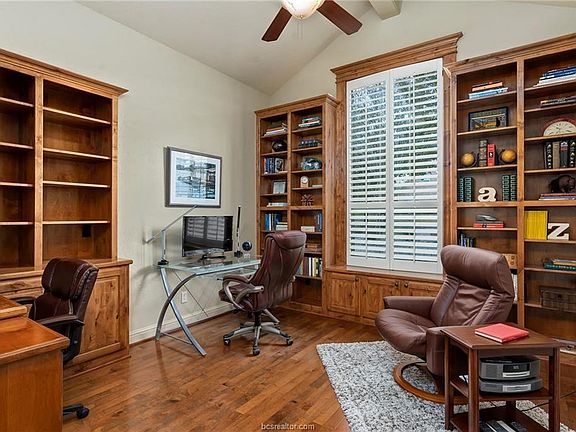 4th image of 5112 Whistling Straits Dr