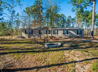 9 Riverside Ln, Huntsville, TX 77320