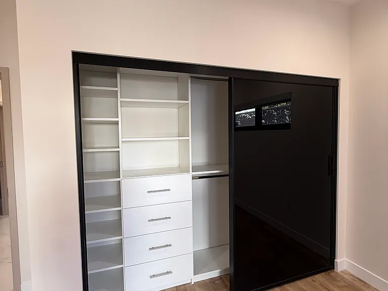 2215 N Naomi St #102 — Photo 6