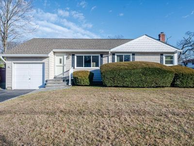 179 Evergreen Avenue, Smithtown, NY, 11787