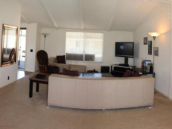 5th image of 424 Lily Ann Way #424