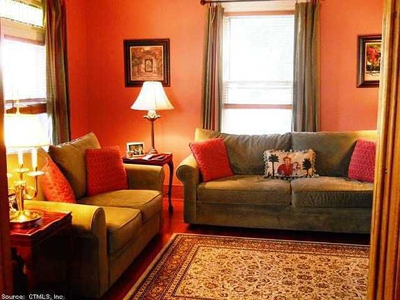5th image of 238 Alden Ave