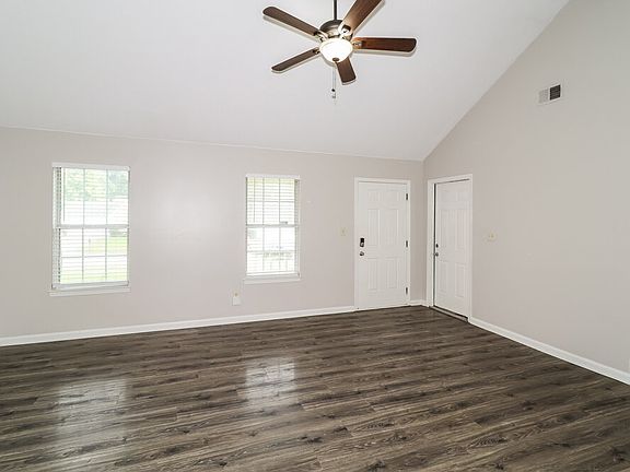 4th image of 1886 Towson Ln