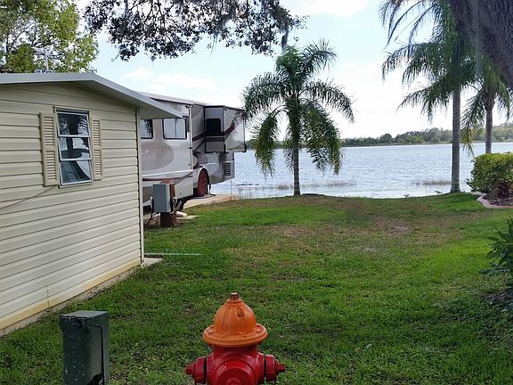 2nd image of 25 Woodruff Way Florida
