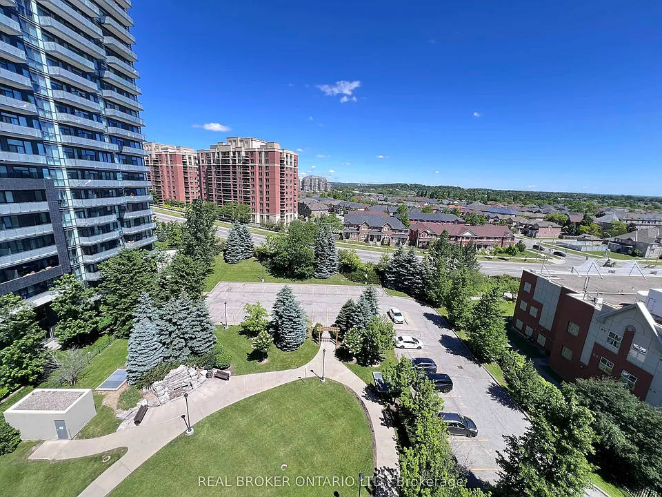 185 Oneida Cres #1016