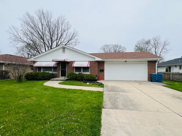 1361 Austin Ave, Aurora, IL 60505