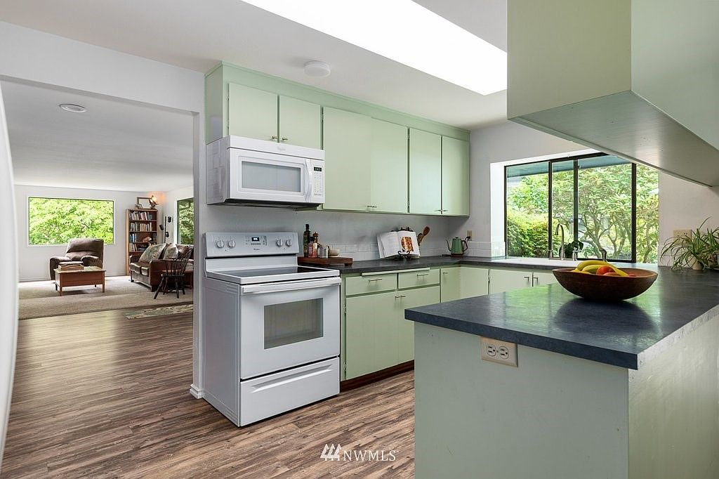 Coupeville, WA 98239