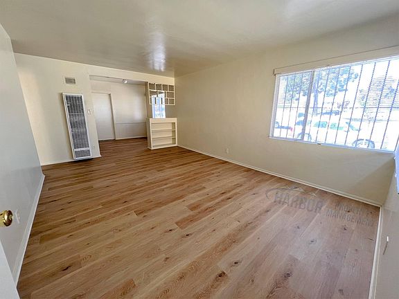 3rd image of 10906 S Vermont Ave #6