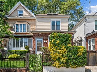 1512 E 22nd St, Brooklyn, NY 11210