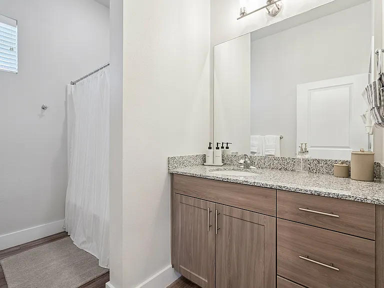 Twill Centennial Crossing — Photo 38