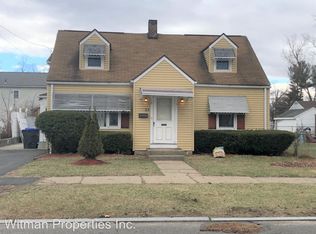 83 Waldorf St, Springfield, MA 01109