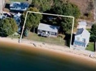 23 Roosevelt St, Wareham, MA 02571