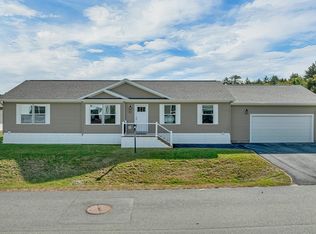 72 Diamondback Dr, Rochester, NH 03868