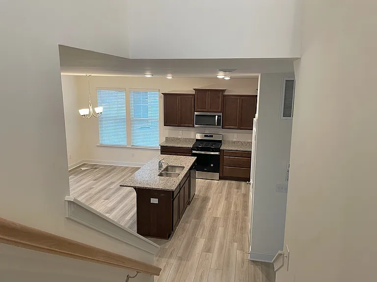 146 Steel Springs Ln — Photo 6