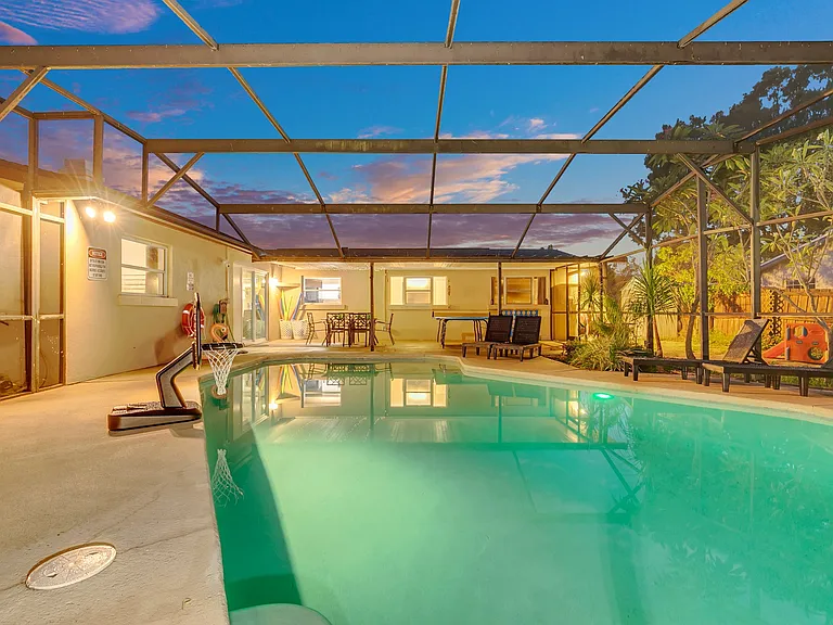 2445 Keiser Ct — Photo 38
