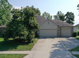 7008 Hawksnest Trl, Fort Wayne, IN 46835