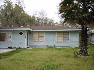 908 Temple Cir, Hitchcock, TX 77563